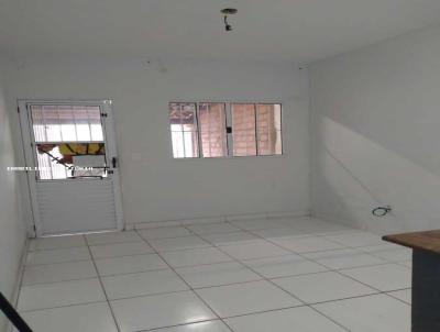 Casa para Venda, em Bragança Paulista, bairro PLANEJADA I, 2 dormitórios, 1 banheiro, 1 vaga